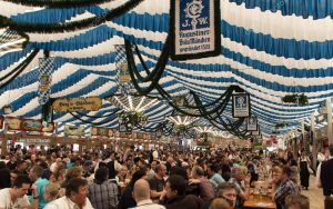depositphotos_99312124-stock-photo-beer-tent-at-spring-festival